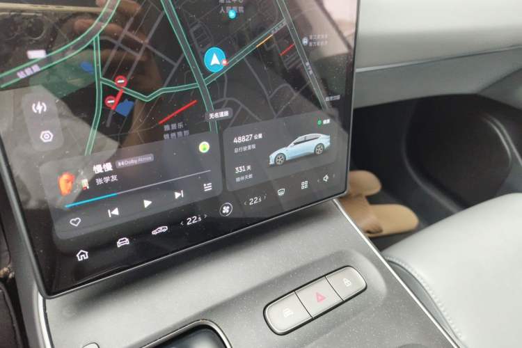 Used Nio ET5 2022 75 kWh Odometer Close Up