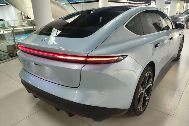 Used Nio ET5 2022 75 kWh Rear Right 45 Deg