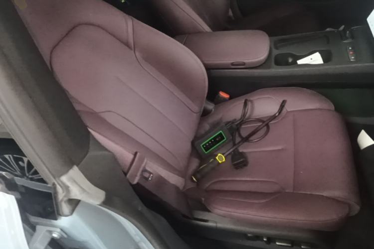 Used Nio ET5 2022 75 kWh Right Front Seat