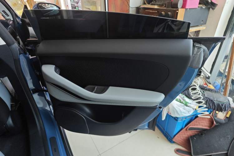 Used Nio ET5 2022 100 kWh Right Rear Door Interior