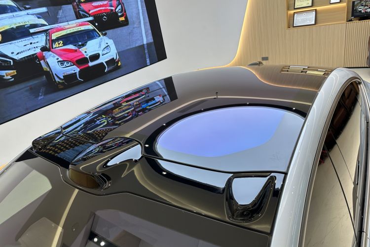 Used Nio ET5 2022 75 kWh Roof