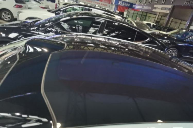 Used Nio ET5 2022 75 kWh Roof