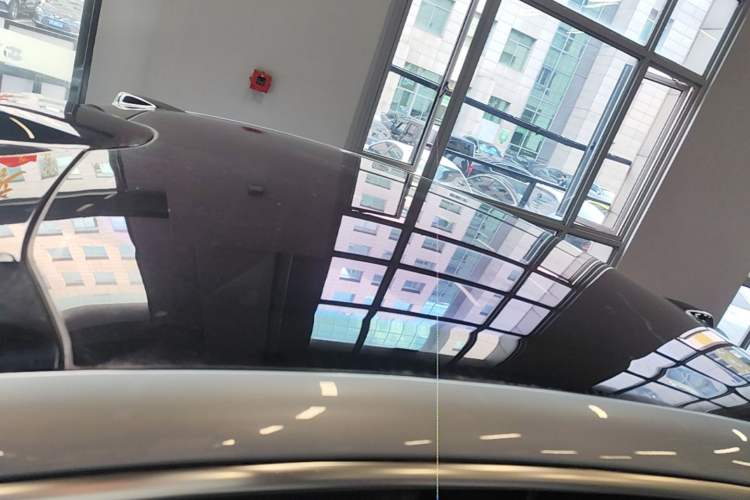 Used Nio ET5 2022 75 kWh Roof