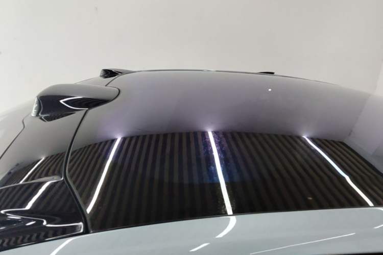 Used Nio ET5 2022 75 kWh Roof