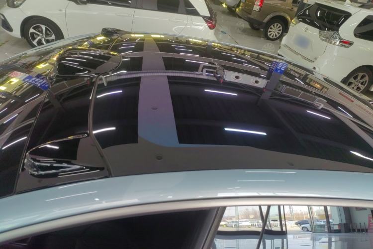 Used Nio ET5 2022 75 kWh Roof
