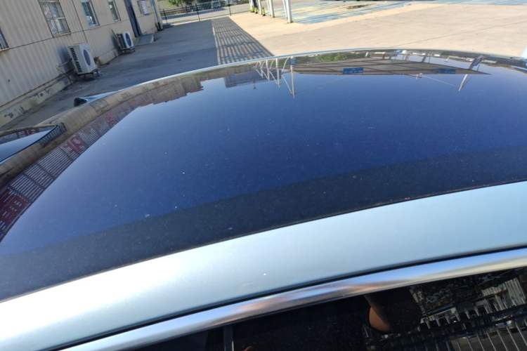 Used Nio ET5 2022 75 kWh Roof