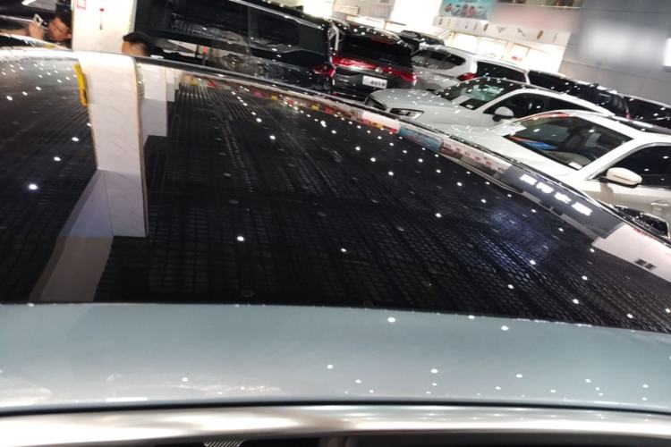 Used Nio ET5 2022 75 kWh Roof