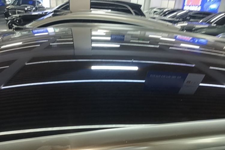 Used Nio ET5 2022 75 kWh Roof