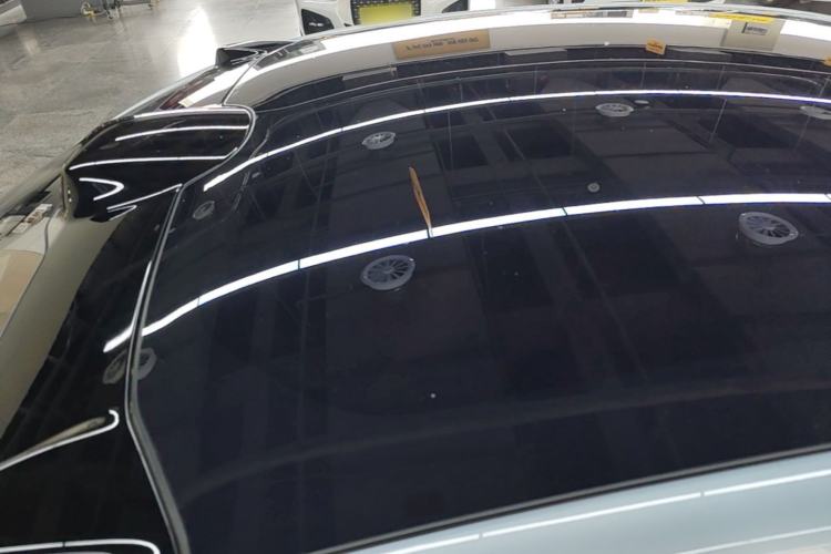 Used Nio ET5 2022 75 kWh Roof