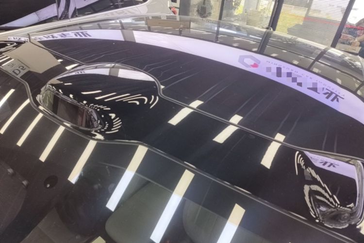 Used Nio ET5 2022 75 kWh Roof