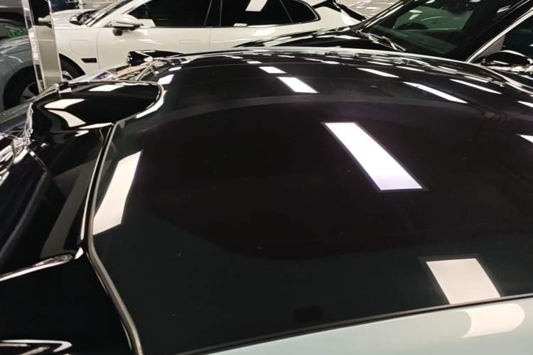 Used Nio ET5 2022 75 kWh Roof