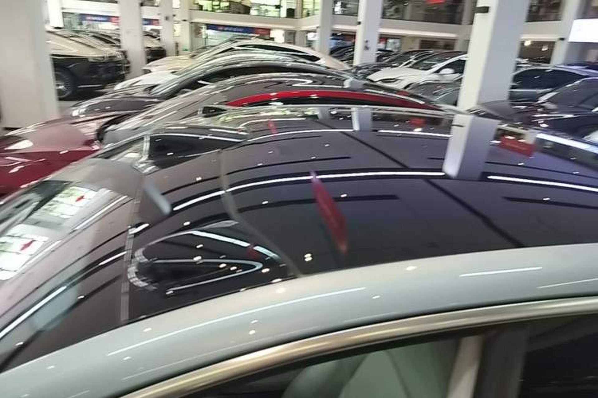 Used Nio ET5 2022 75 kWh Roof