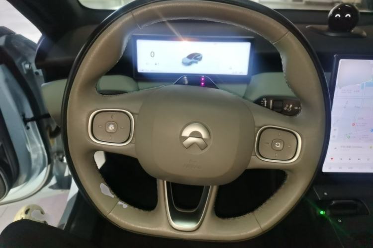 Used Nio ET5 2022 75 kWh Steering Wheel