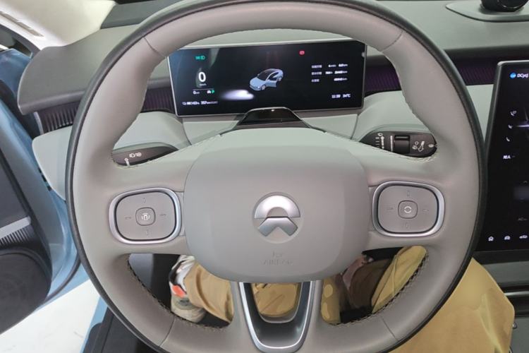 Used Nio ET5 2022 75 kWh Steering Wheel