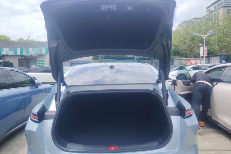 Used Nio ET5 2022 75 kWh Trunk