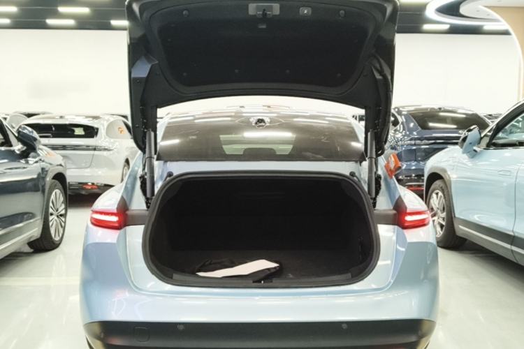 Used Nio ET5 2022 75 kWh Trunk