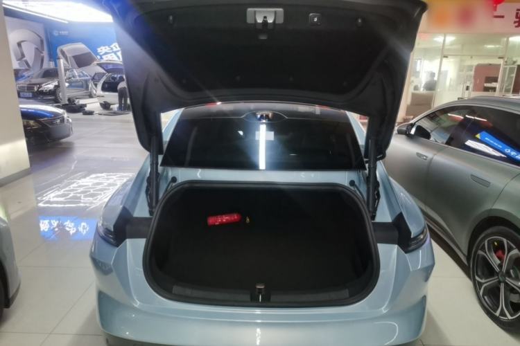 Used Nio ET5 2022 75 kWh Trunk