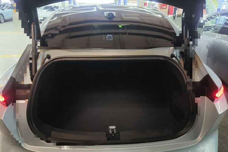 Used Nio ET5 2022 75 kWh Trunk