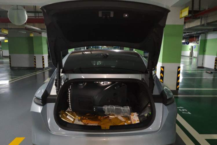 Used Nio ET5 2022 75 kWh Trunk