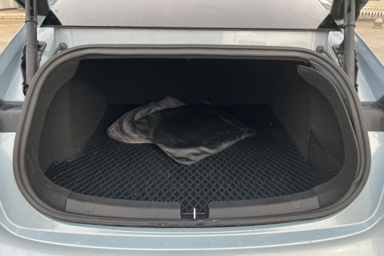 Used Nio ET5 2022 75 kWh Trunk