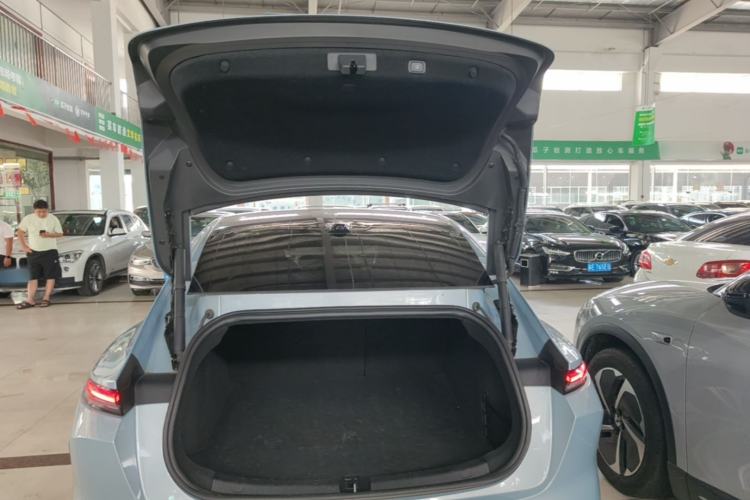 Used Nio ET5 2022 75 kWh Trunk