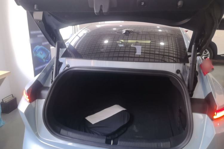 Used Nio ET5 2022 75 kWh Trunk