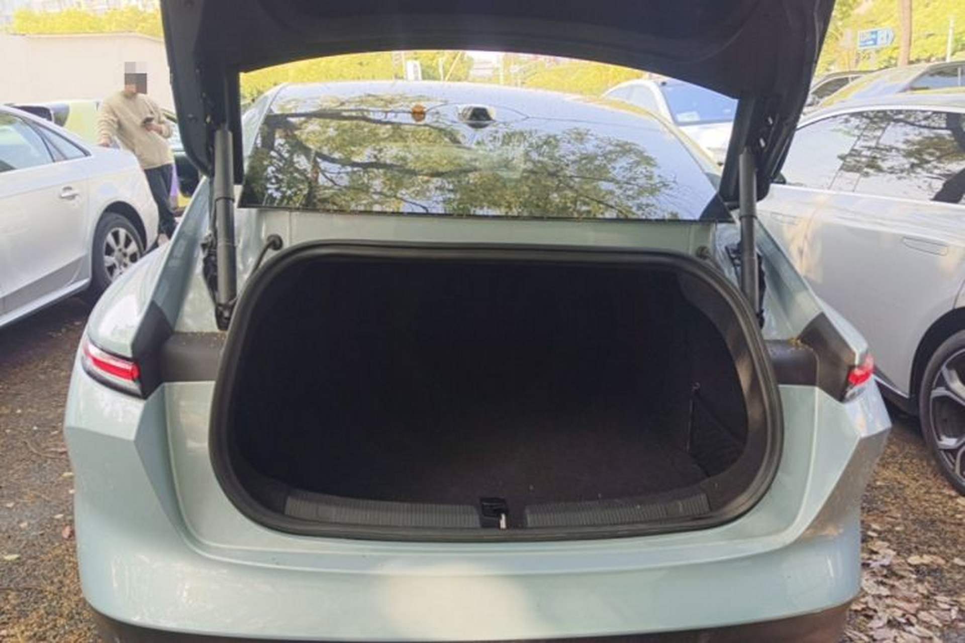 Used Nio ET5 2022 75 kWh Trunk