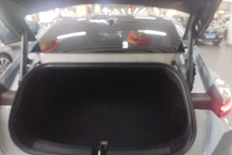 Used Nio ET5 2022 75 kWh Trunk