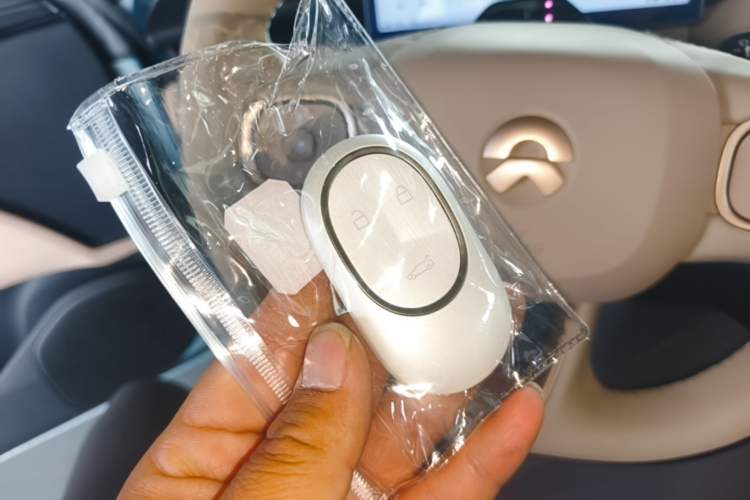 Used Nio ET5 2022 75 kWh Vehicle Key