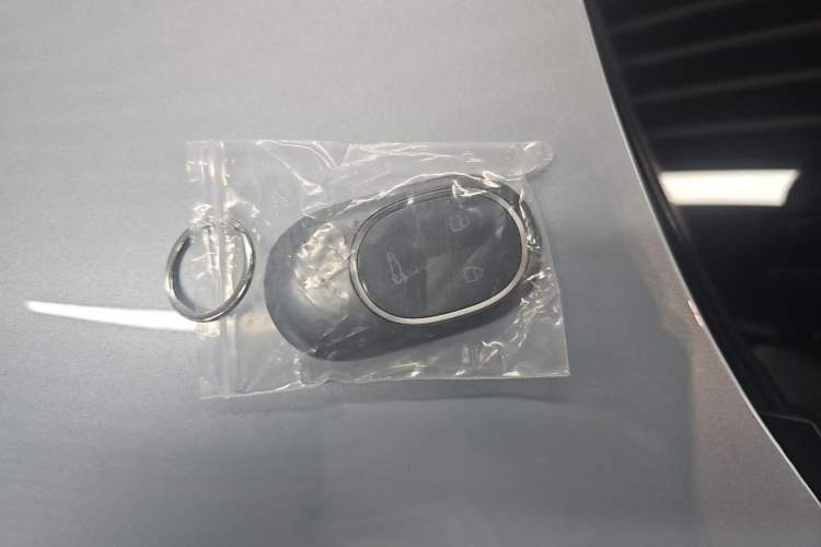 Used Nio ET5 2022 75 kWh Vehicle Key