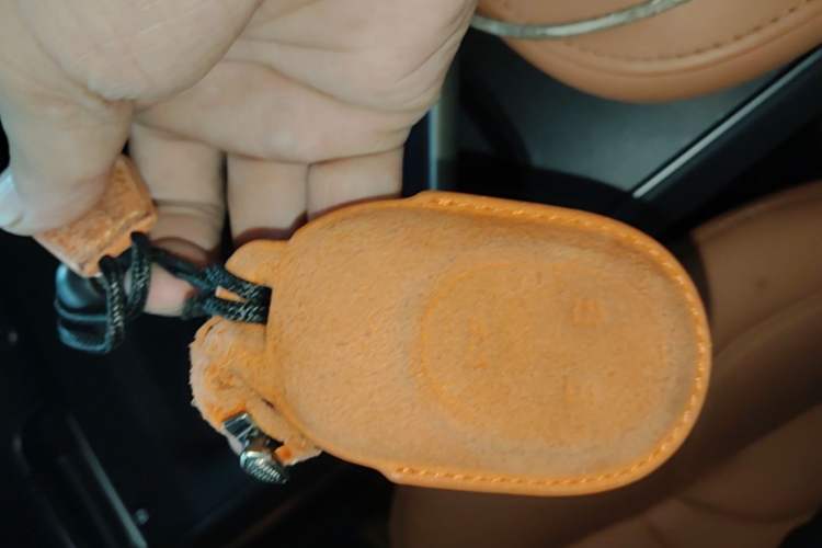 Used Nio ET5 2022 75 kWh Vehicle Key