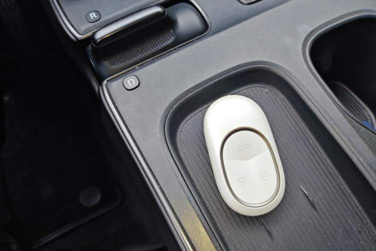 Used Nio ET5 2022 75 kWh Vehicle Key