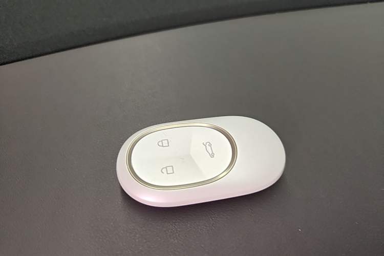 Used Nio ET5 2022 75 kWh Vehicle Key