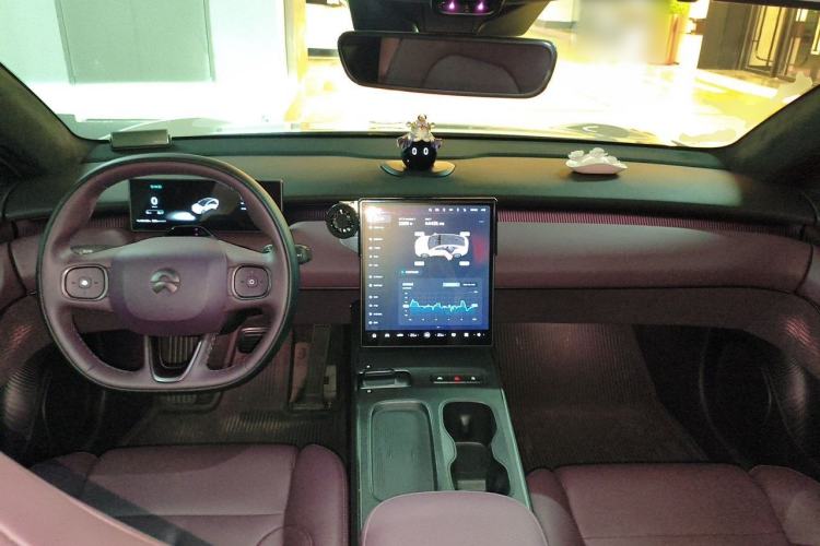 Used Nio ET5 2022 75 kWh Center Console