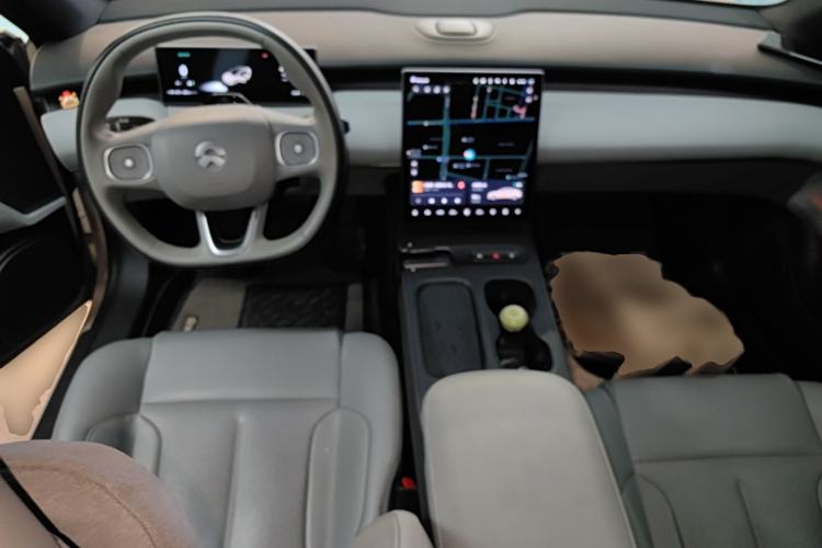 Used Nio ET5 2022 75 kWh Center Console