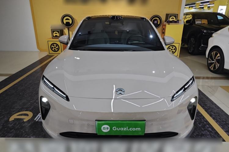 Used Nio ET5 2022 75 kWh Exterior 1