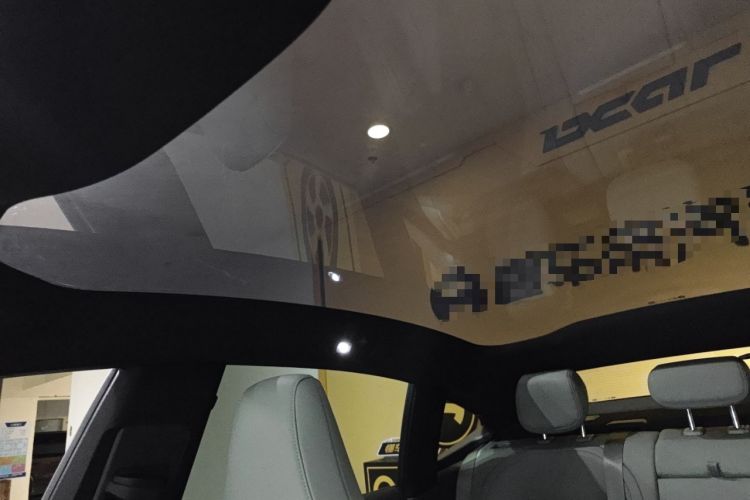 Used Nio ET5 2022 75 kWh Headliner