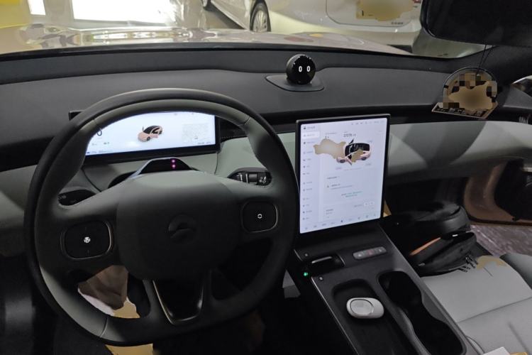 Used Nio ET5 2022 75 kWh Interior 2