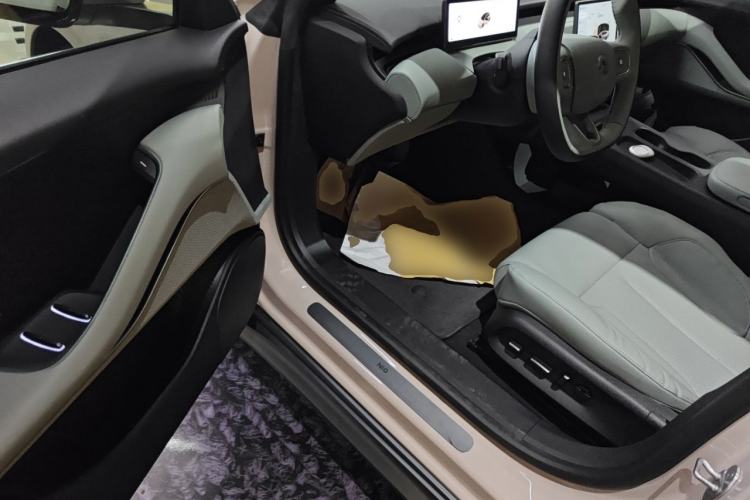 Used Nio ET5 2022 75 kWh Interior 3