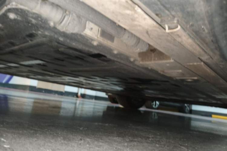 Used Nio ET5 2022 75 kWh Chassis Front Left