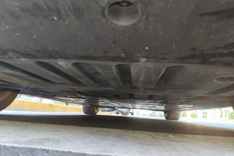 Used Nio ET5 2022 75 kWh Chassis Front