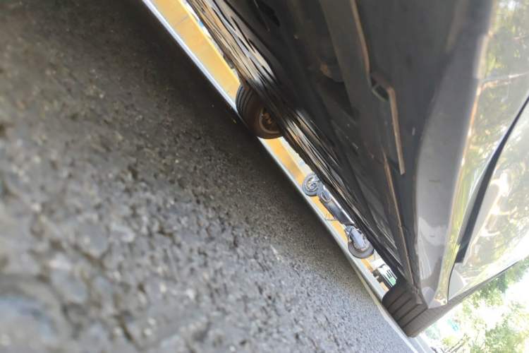 Used Nio ET5 2022 75 kWh Chassis Front Left