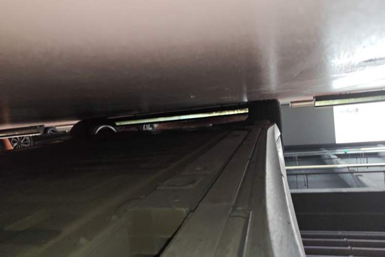 Used Nio ET5 2022 75 kWh Chassis Front Right