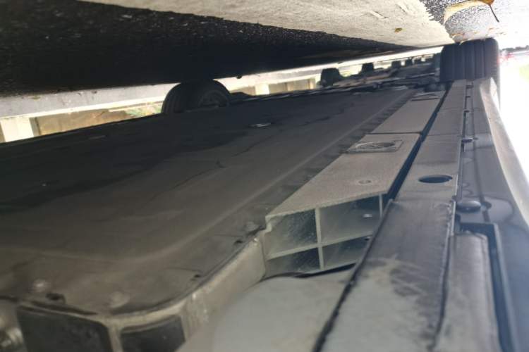 Used Nio ET5 2022 75 kWh Chassis Rear Left