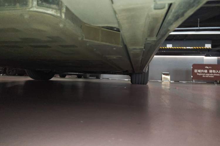 Used Nio ET5 2022 75 kWh Chassis Rear Right