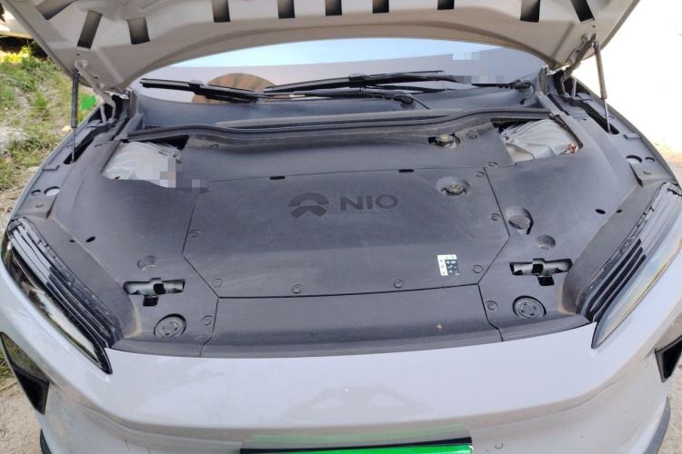 Used Nio ET5 2022 75 kWh Engine Bay