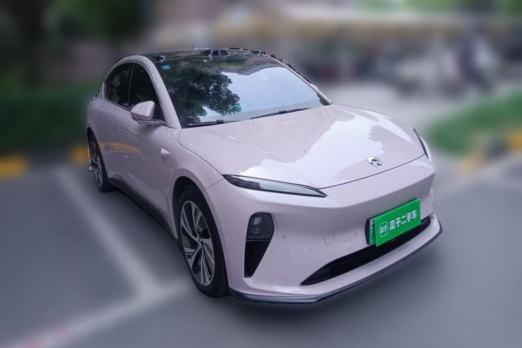 Used Nio ET5 2022 75 kWh Front Right 45 Deg