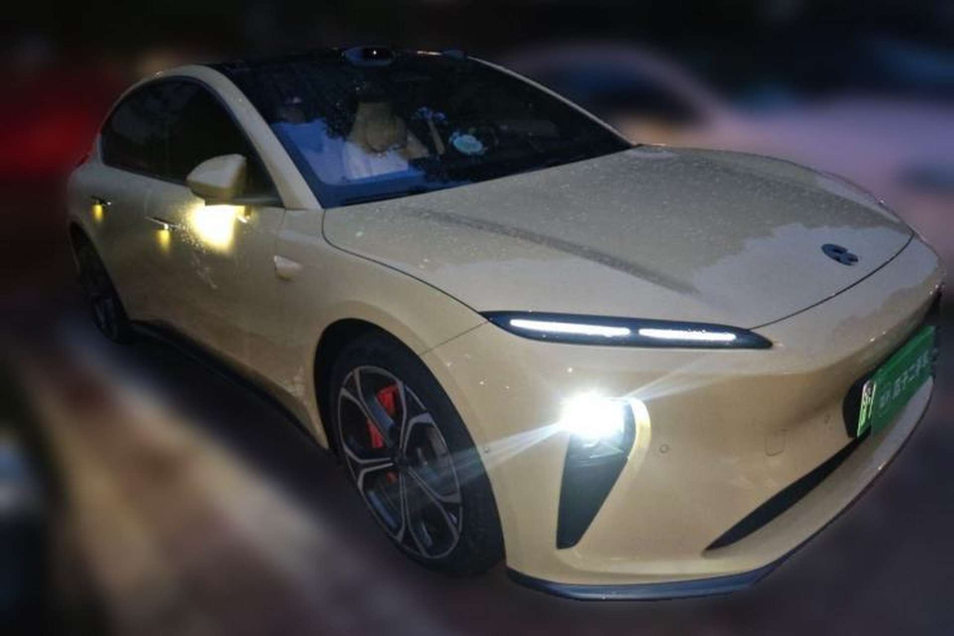 Used Nio ET5 2022 75 kWh Front Right 45 Deg