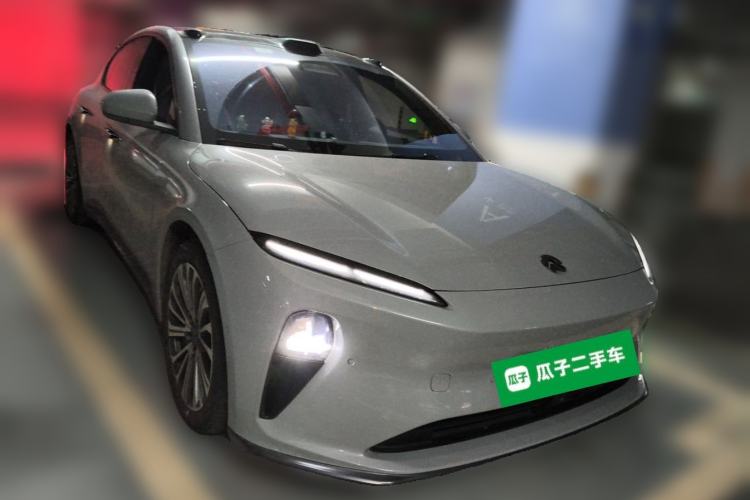 Used Nio ET5 2022 75 kWh Front Right 45 Deg