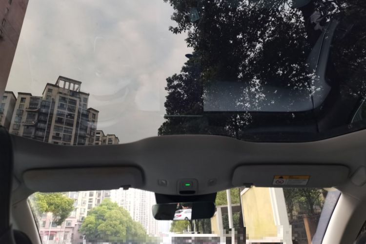 Used Nio ET5 2022 75 kWh Headliner